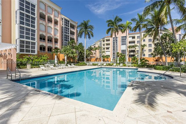 731 Crandon Blvd 208, Key Biscayne, FL 33149