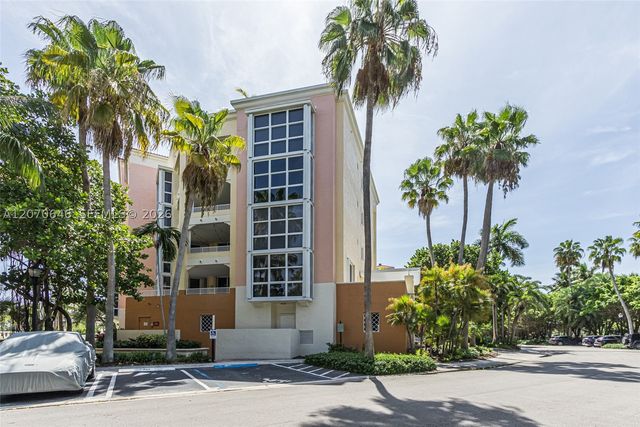 731 Crandon Blvd 208, Key Biscayne, FL 33149