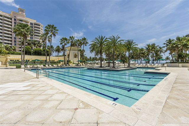 731 Crandon Blvd 208, Key Biscayne, FL 33149