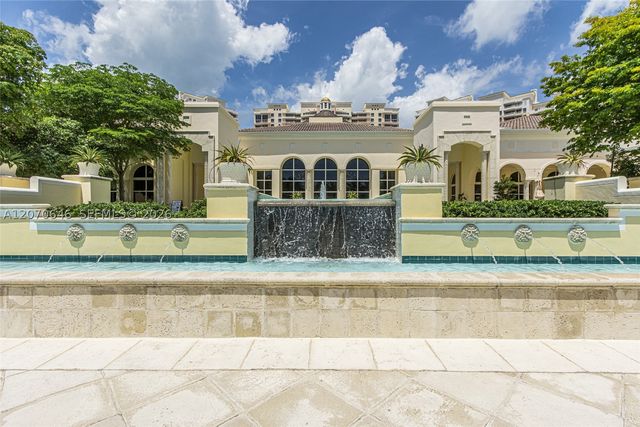 731 Crandon Blvd 208, Key Biscayne, FL 33149