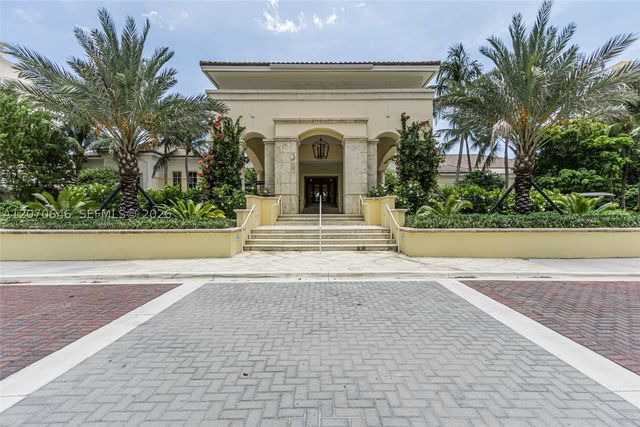 731 Crandon Blvd 208, Key Biscayne, FL 33149