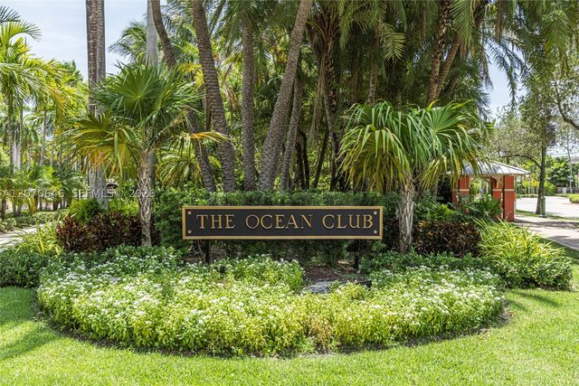 731 Crandon Blvd 208, Key Biscayne, FL 33149