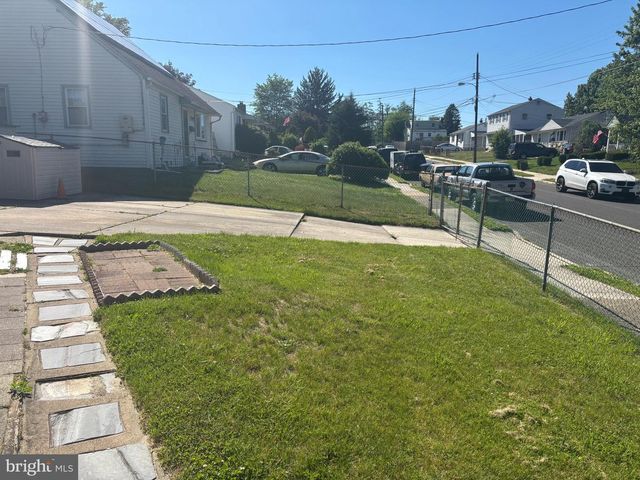 1100 SCOTT AVE, Lindenwold, NJ 08021