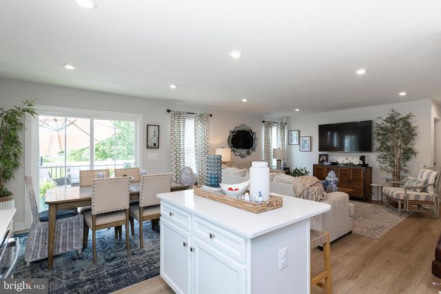 120 GABRIEL CT, Winchester, VA 22602