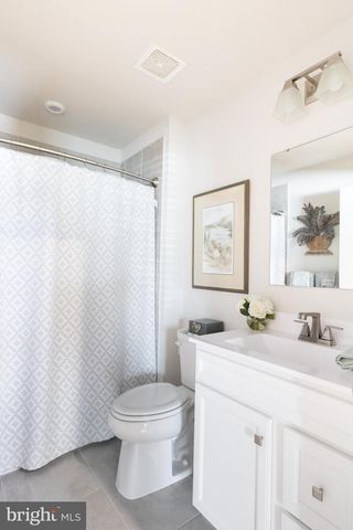 120 GABRIEL CT, Winchester, VA 22602