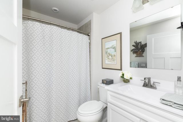 120 GABRIEL CT, Winchester, VA 22602