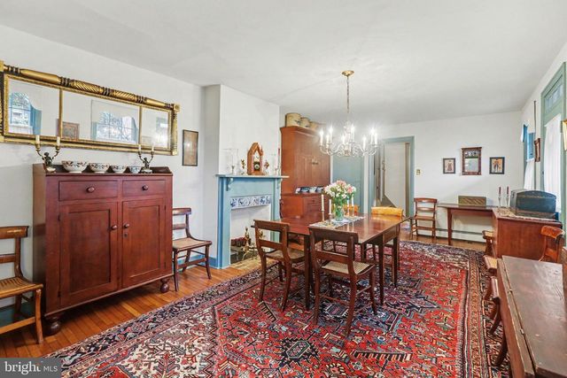 136 W POMFRET ST, Carlisle, PA 17013