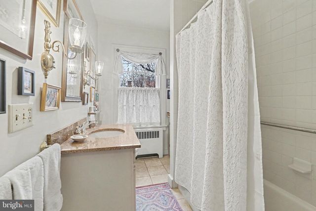 136 W POMFRET ST, Carlisle, PA 17013