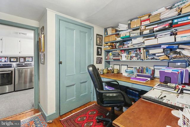 136 W POMFRET ST, Carlisle, PA 17013