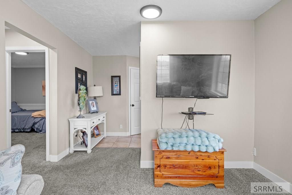 Image 51 of property listing at 853 900 N, Shelley, ID 83274