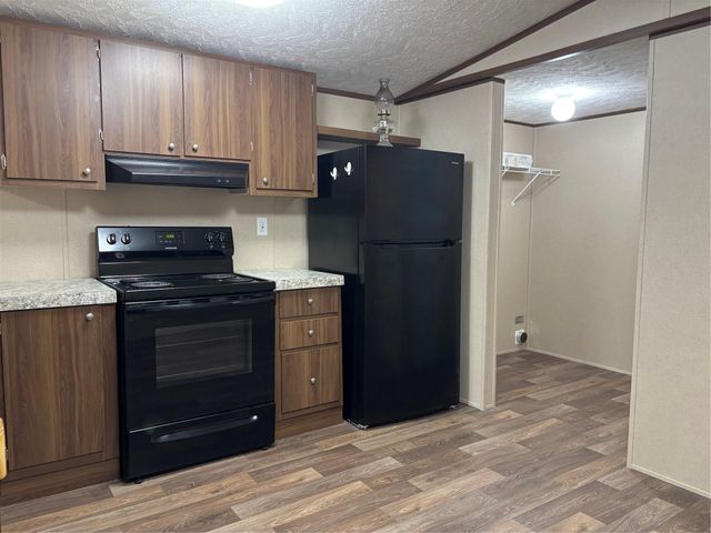 1311 Big Hawg Drive, Trinity, TX 75862