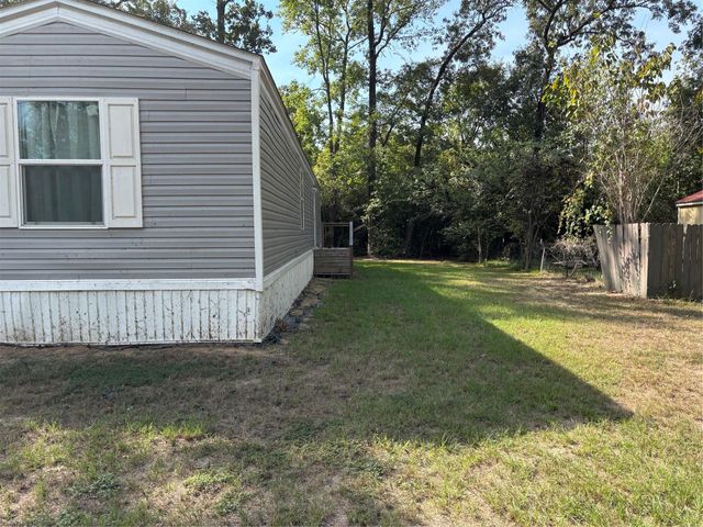1311 Big Hawg Drive, Trinity, TX 75862