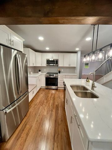 441 Faddis AVENUE, Neshannock Twp, PA 16105