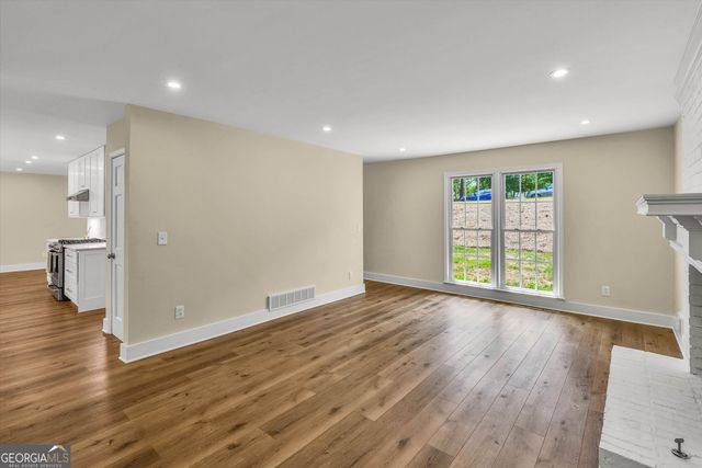4587 Gilhams Road NE, Roswell, GA 30075