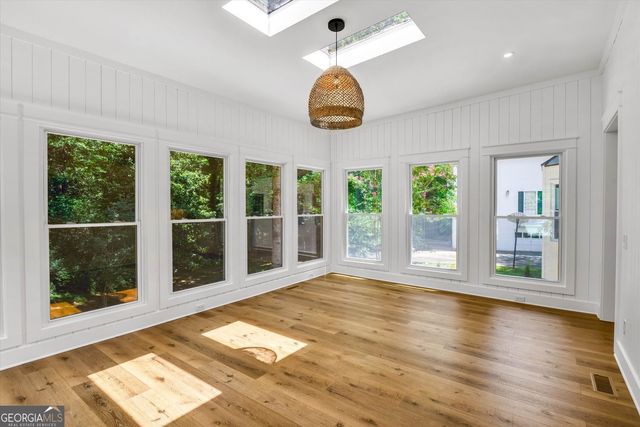 4587 Gilhams Road NE, Roswell, GA 30075