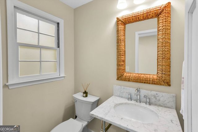 4587 Gilhams Road NE, Roswell, GA 30075