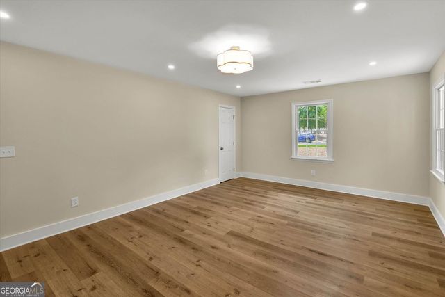 4587 Gilhams Road NE, Roswell, GA 30075