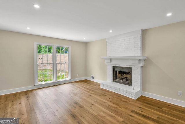 4587 Gilhams Road NE, Roswell, GA 30075
