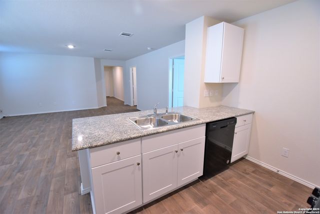 3335 STONEY KNOLL, San Antonio, TX 78245