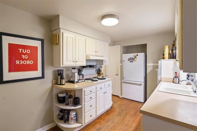 4101 W 69th Street, Prairie Village, KS 66208