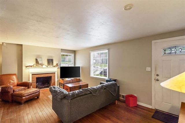 4101 W 69th Street, Prairie Village, KS 66208