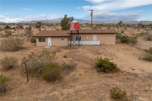 1325 Luna Mesa Road, Yucca Valley, CA 92284
