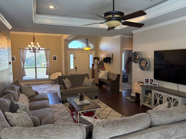 5215 Clayborn Drive, Conway, AR 72034