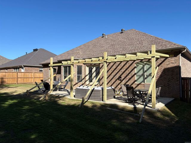 5215 Clayborn Drive, Conway, AR 72034