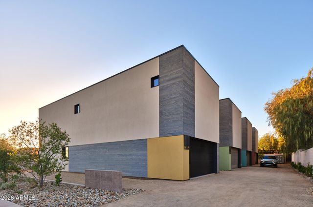 1740 E OCOTILLO Road 1, Phoenix, AZ 85016