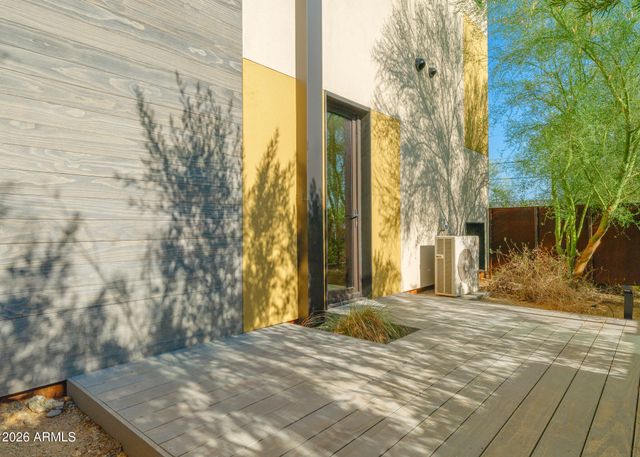 1740 E OCOTILLO Road 1, Phoenix, AZ 85016