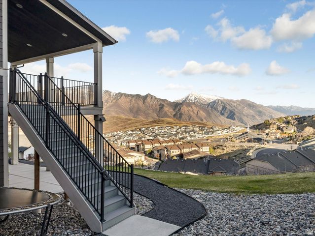 2208 E SNOW BLOSSOM WAY, Draper, UT 84020