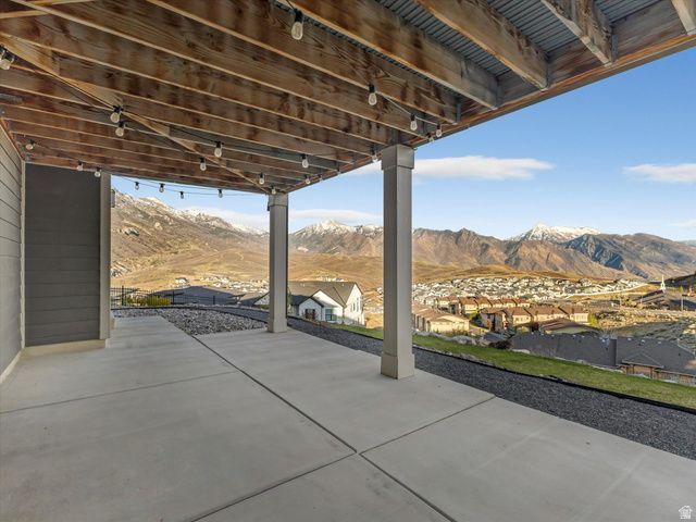 2208 E SNOW BLOSSOM WAY, Draper, UT 84020