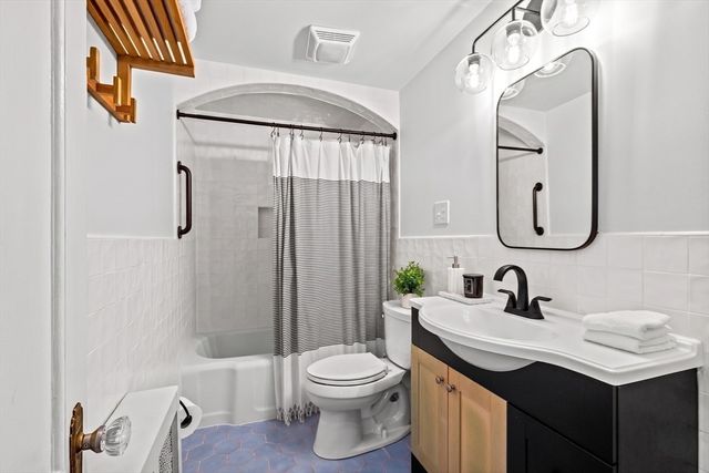 30 Mccormack Ave, Medford, MA 02155