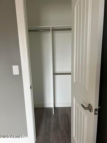 10 E MOUNTAIN VIEW Road, Phoenix, AZ 85020