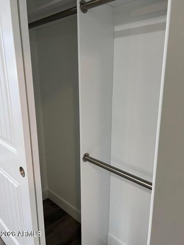 10 E MOUNTAIN VIEW Road, Phoenix, AZ 85020