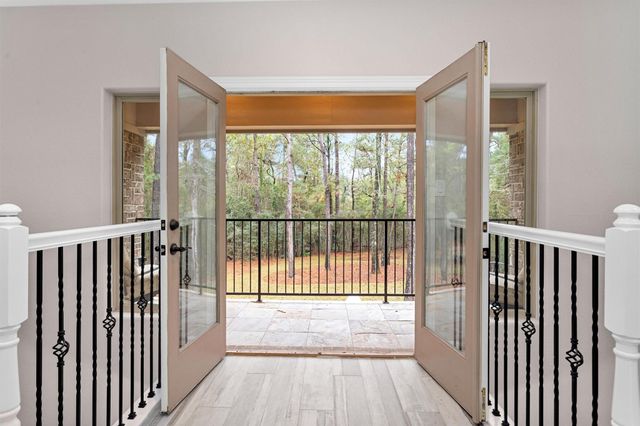 11018 Lake Windcrest, Magnolia, TX 77354