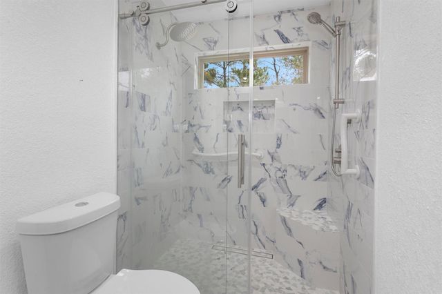 11018 Lake Windcrest, Magnolia, TX 77354