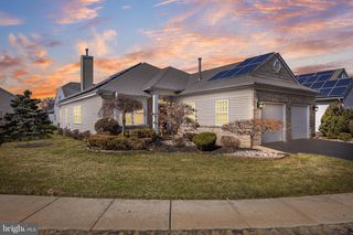 9 SONOMA ST, Monroe Twp, NJ 08831