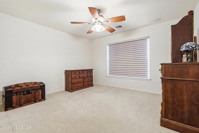 5 Holly Manor Court, Helmetta, NJ 08828