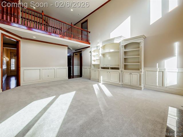 7364 Essex Drive, West Bloomfield, MI 48322