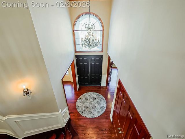 7364 Essex Drive, West Bloomfield, MI 48322