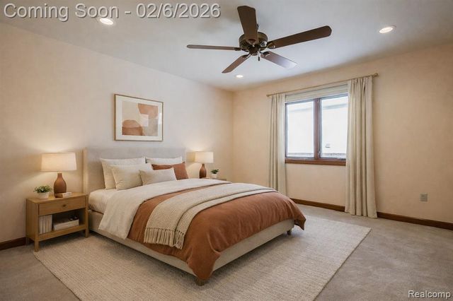 7364 Essex Drive, West Bloomfield, MI 48322