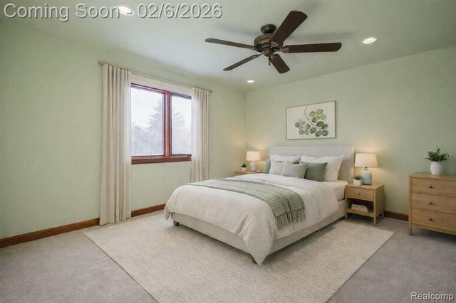 7364 Essex Drive, West Bloomfield, MI 48322