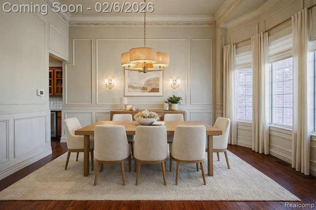 7364 Essex Drive, West Bloomfield, MI 48322