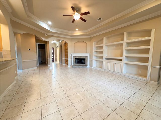 32914 Westwood Square East Drive, Magnolia, TX 77354