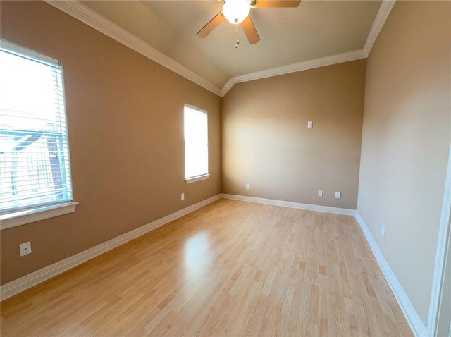 32914 Westwood Square East Drive, Magnolia, TX 77354