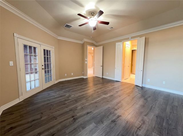 32914 Westwood Square East Drive, Magnolia, TX 77354