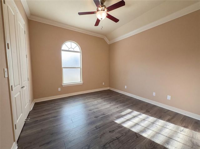 32914 Westwood Square East Drive, Magnolia, TX 77354