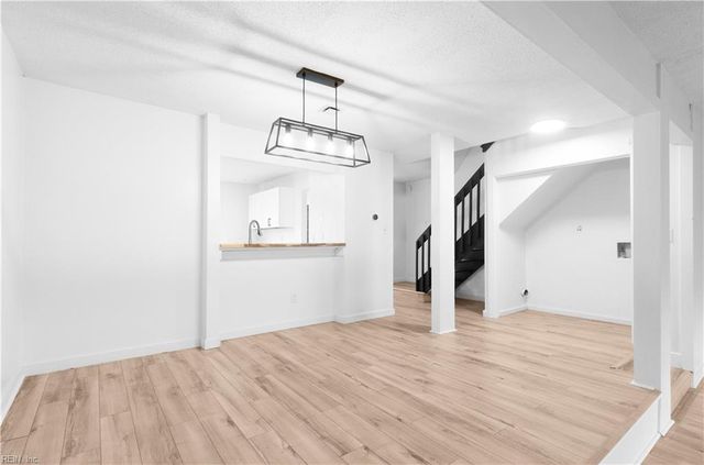 2620 Cove Point PL, Virginia Beach, VA 23454