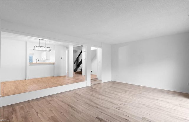 2620 Cove Point PL, Virginia Beach, VA 23454
